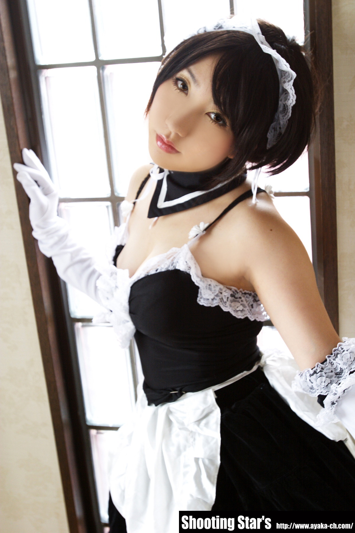 [Cosplay]  Sexy Maid with big boobs 2